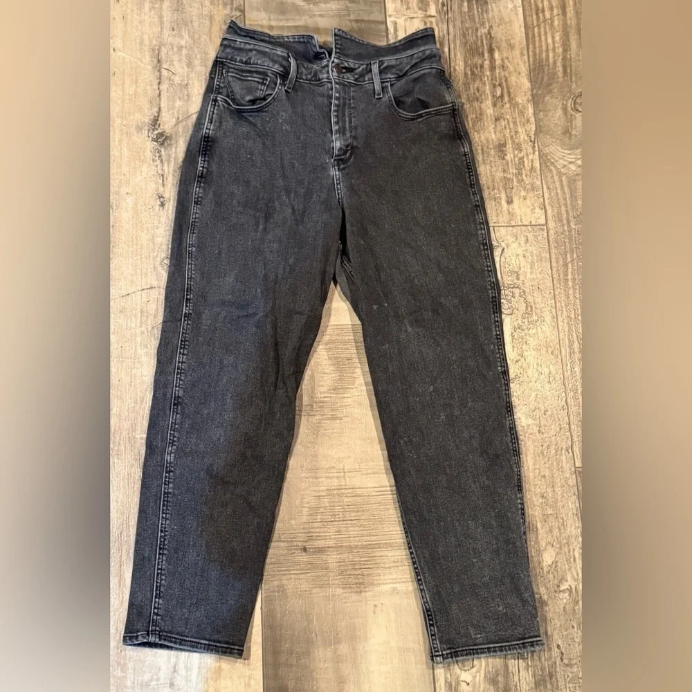 Hollister Jeans Womens 11 Black Faded Ultra High Rise Mom Jean Norm-core denim